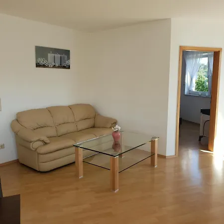 In Naehe Flughafen Koeln Bonn * Troisdorf