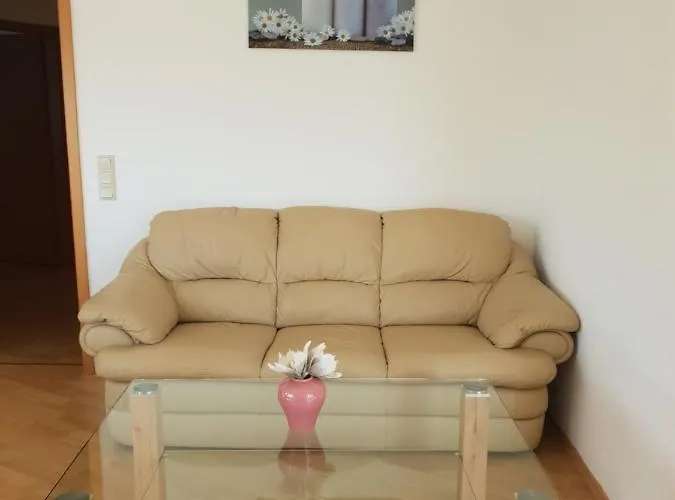 In Naehe Flughafen Koeln Bonn * Troisdorf